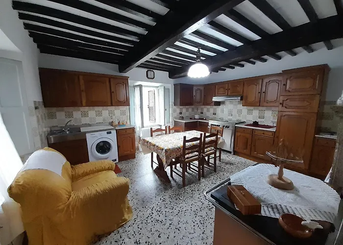 Ai Domenichetti Apartman Barga